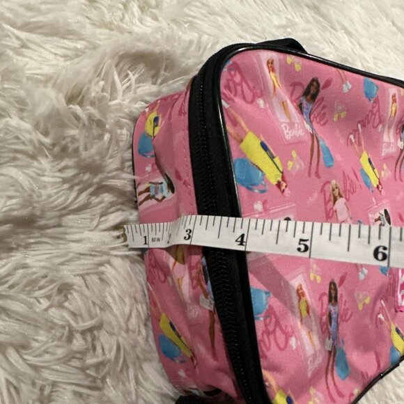 Barbie lunchbox NWT soft shelly zip close insulated girlie pop - Picture 11 of 12